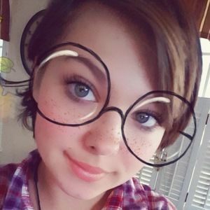 Meet your Posher, Kyra